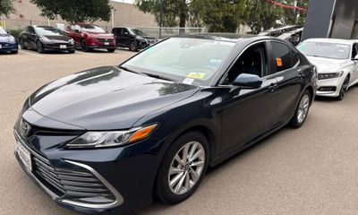 2021 Toyota Camry LE