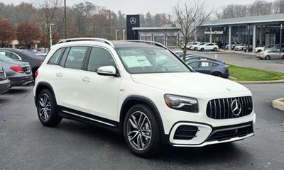 2026 Mercedes-Benz GLB-Class AMG GLB35