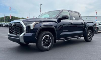 2026 Toyota Tundra SR5