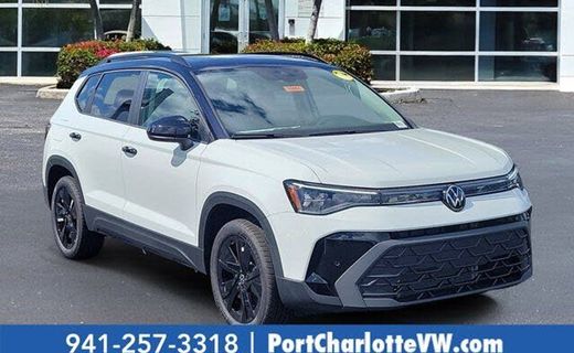 2026 Volkswagen Taos SE Black