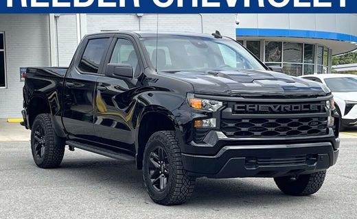 2026 Chevrolet Silverado Trail Boss Custom