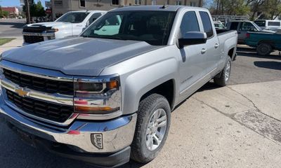 2019 Chevrolet Silverado LD LT