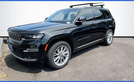 2022 Jeep Grand Cherokee Summit