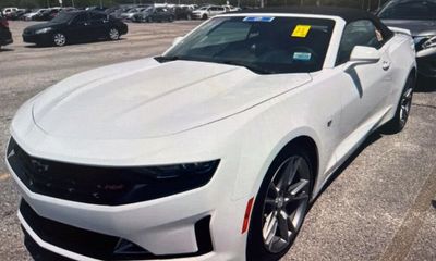 2019 Chevrolet Camaro 1LS 1LT