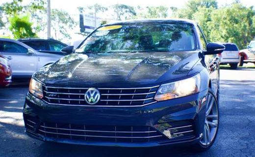 2017 Volkswagen Passat
