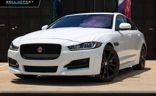2017 Jaguar XE