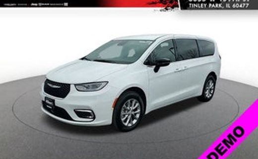 2027 Chrysler Pacifica Select