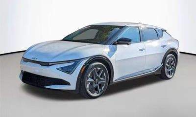 2025 Kia EV6 Light Long Range
