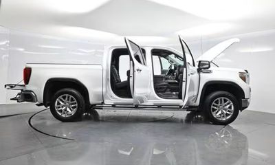 2021 GMC Sierra SLT