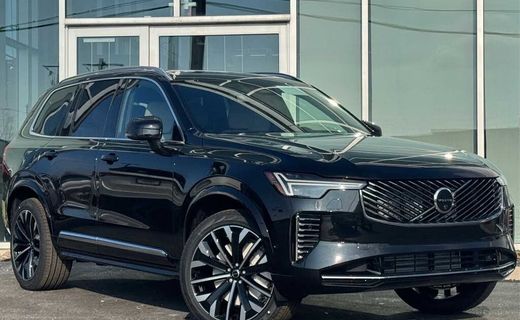 2026 Volvo XC90 Plus Bright