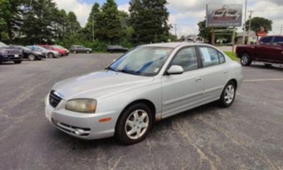 2004 Hyundai Elantra GLS