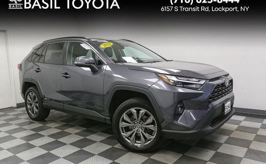 2022 Toyota RAV4 XLE Premium