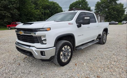 2024 Chevrolet Silverado HD LT