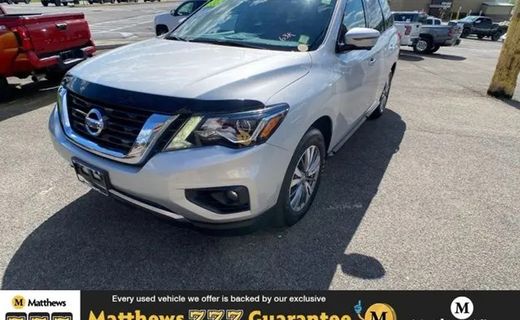 2020 Nissan Pathfinder SL