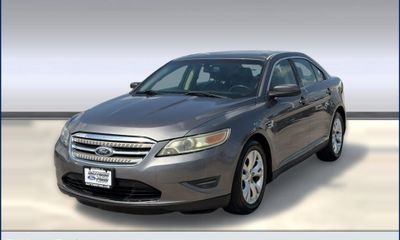 2011 Ford Taurus SEL