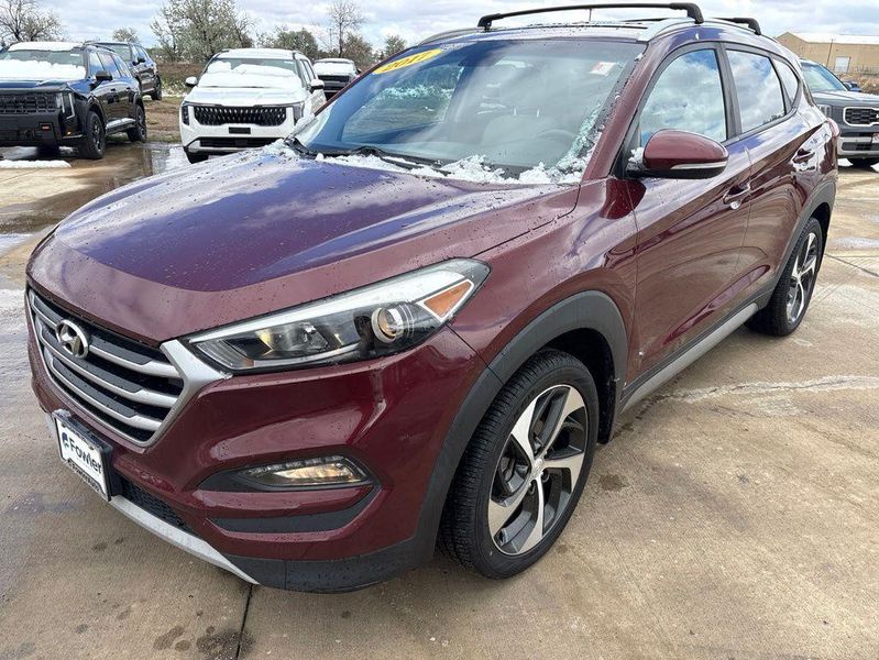 2017 Hyundai Tucson — a typically priced live listing