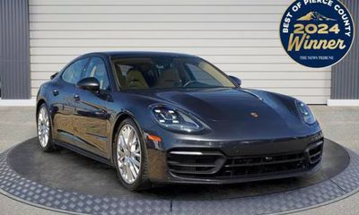 2021 Porsche Panamera 4