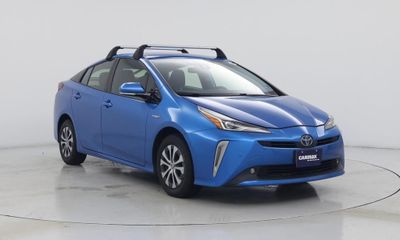2019 Toyota Prius LE XLE