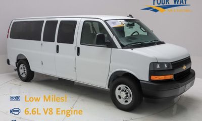 2025 Chevrolet Express LS EXT