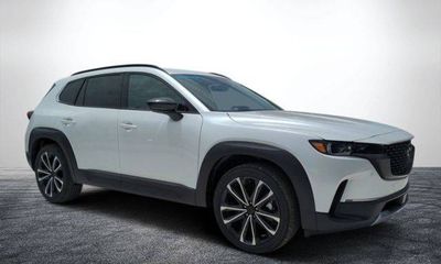 2026 Mazda CX-50 Premium Plus