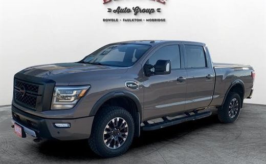 2021 Nissan Titan