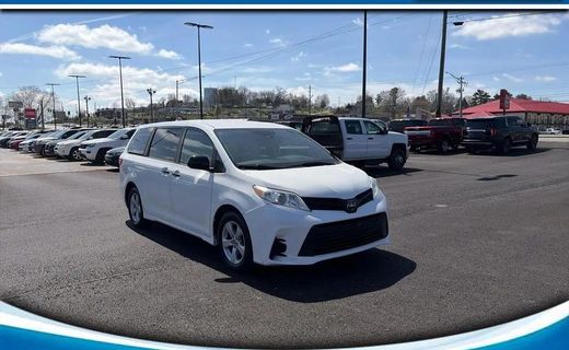 2019 Toyota Sienna L