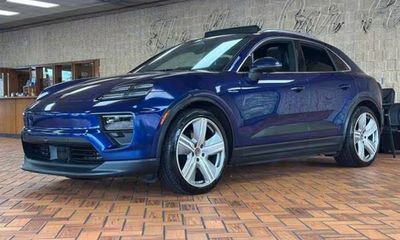 2024 Porsche Macan 4 Electric