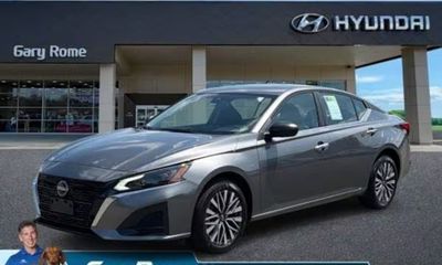 2025 Nissan Altima SV