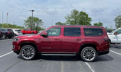 2022 Jeep Wagoneer Series II