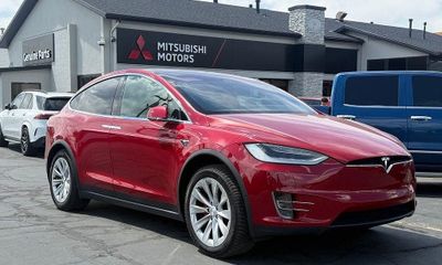 2020 Tesla Model X Performance