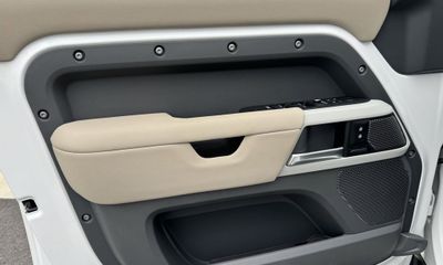 2022 Land Rover Defender 110 X Dynamic