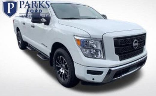 2023 Nissan Titan