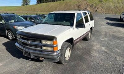 1997 Chevrolet Tahoe LS 4 Door