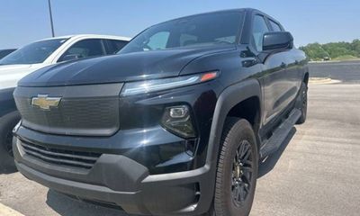 2024 Chevrolet Silverado Work Truck 4WT