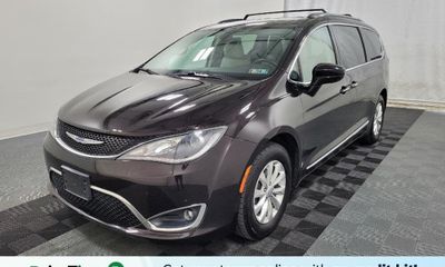 2019 Chrysler Pacifica Touring L