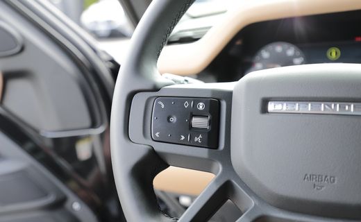 2026 Land Rover Defender 110 S
