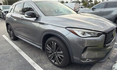 2022 Infiniti QX50 Luxe