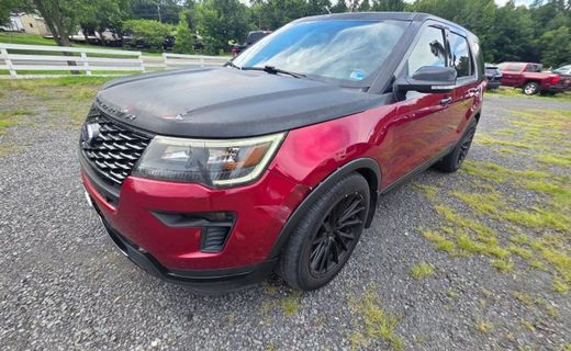 2018 Ford Explorer Sport