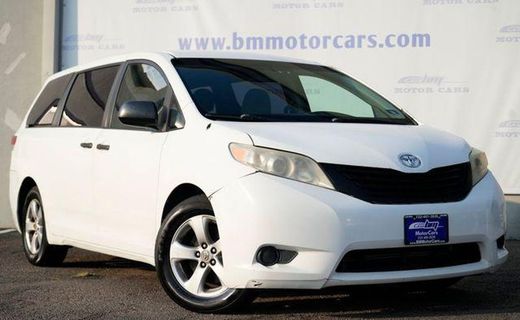 2011 Toyota Sienna