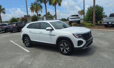 2026 Volkswagen Atlas Cross Sport SE
