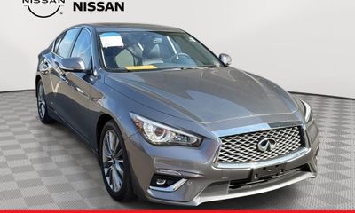 2023 Infiniti Q50 Luxe