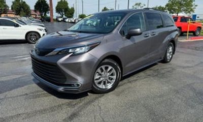 2020 Toyota Sienna E Grade