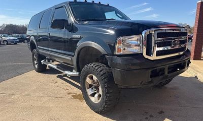 2005 Ford Excursion Limited