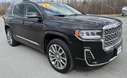 2022 GMC Acadia Denali