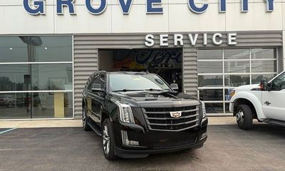 2020 Cadillac Escalade Luxury