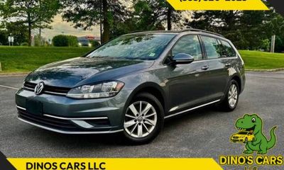 2018 Volkswagen Golf Sportwagen S SE
