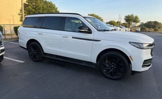 2025 Lincoln Navigator Reserve