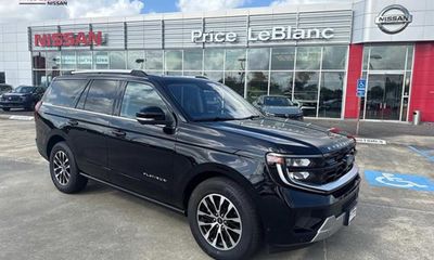 2025 Ford Expedition Platinum