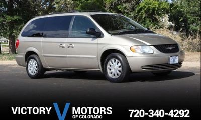2002 Chrysler Town AND Country EX Touring Edition