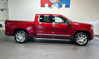 2024 Chevrolet Silverado High Country